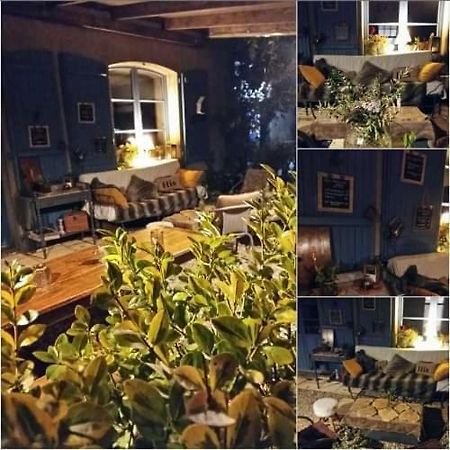 Chez Gladys Et Ses Enfants 호텔 Lain 외부 사진